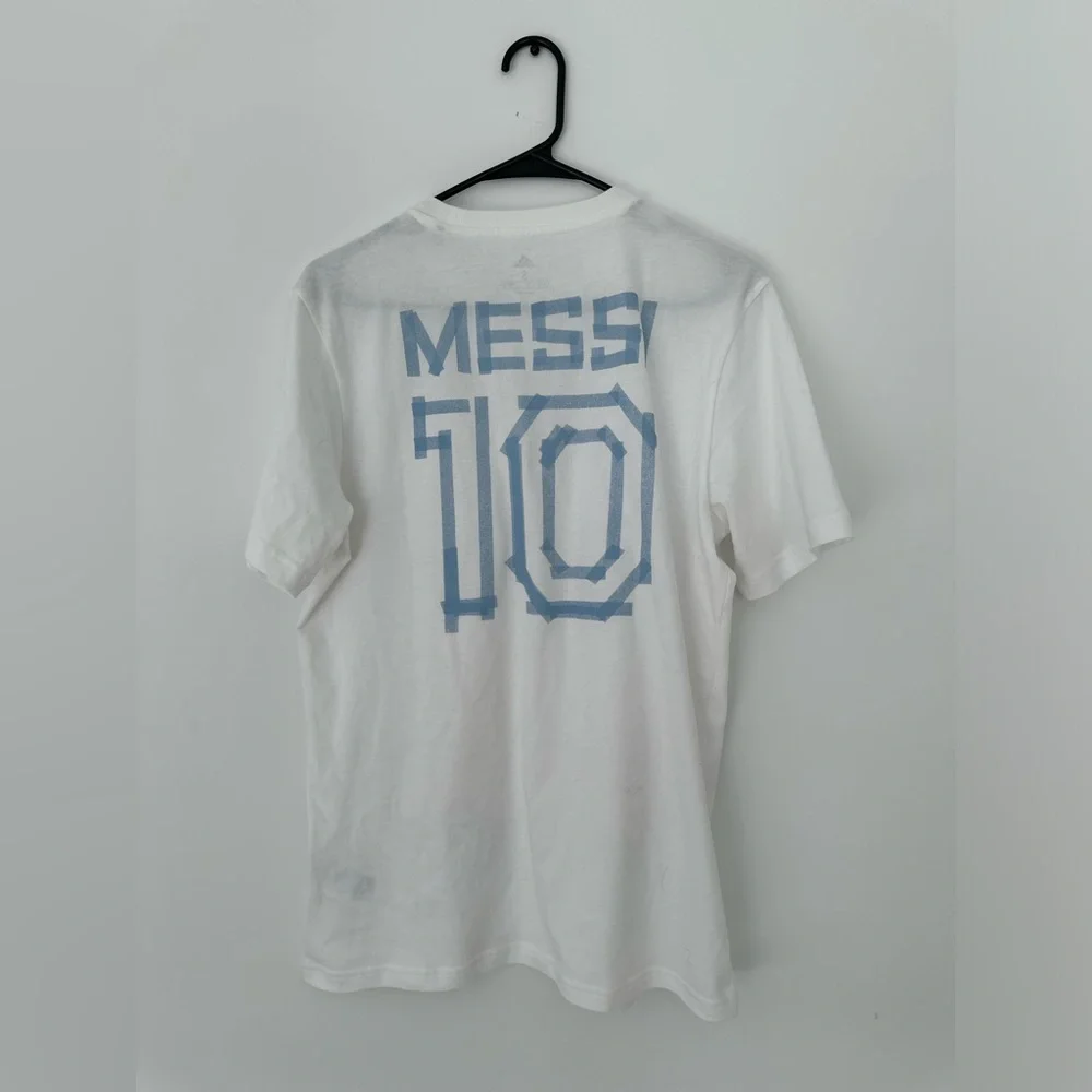 New with tags Adidas Messi Football Graphic Men's Tee - Picture 3 of 6